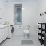 Spacious House With Balcony Ideal For Families By Renters * Posen